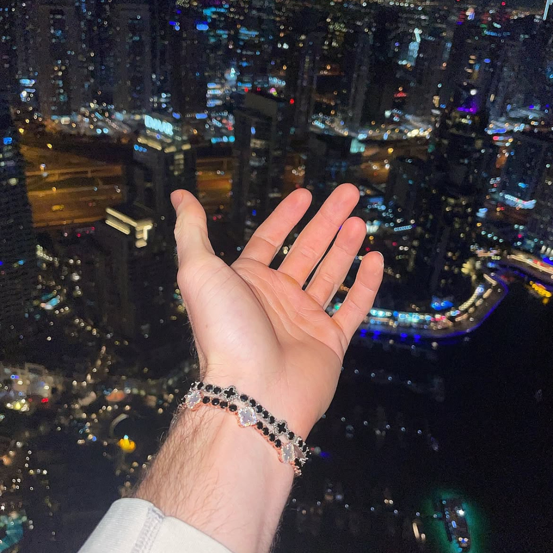 ROSÉ CLOVER BRACELET
