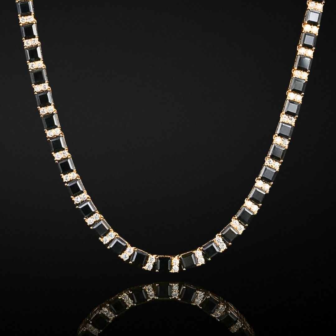 Océan Éclipse Noir Chain