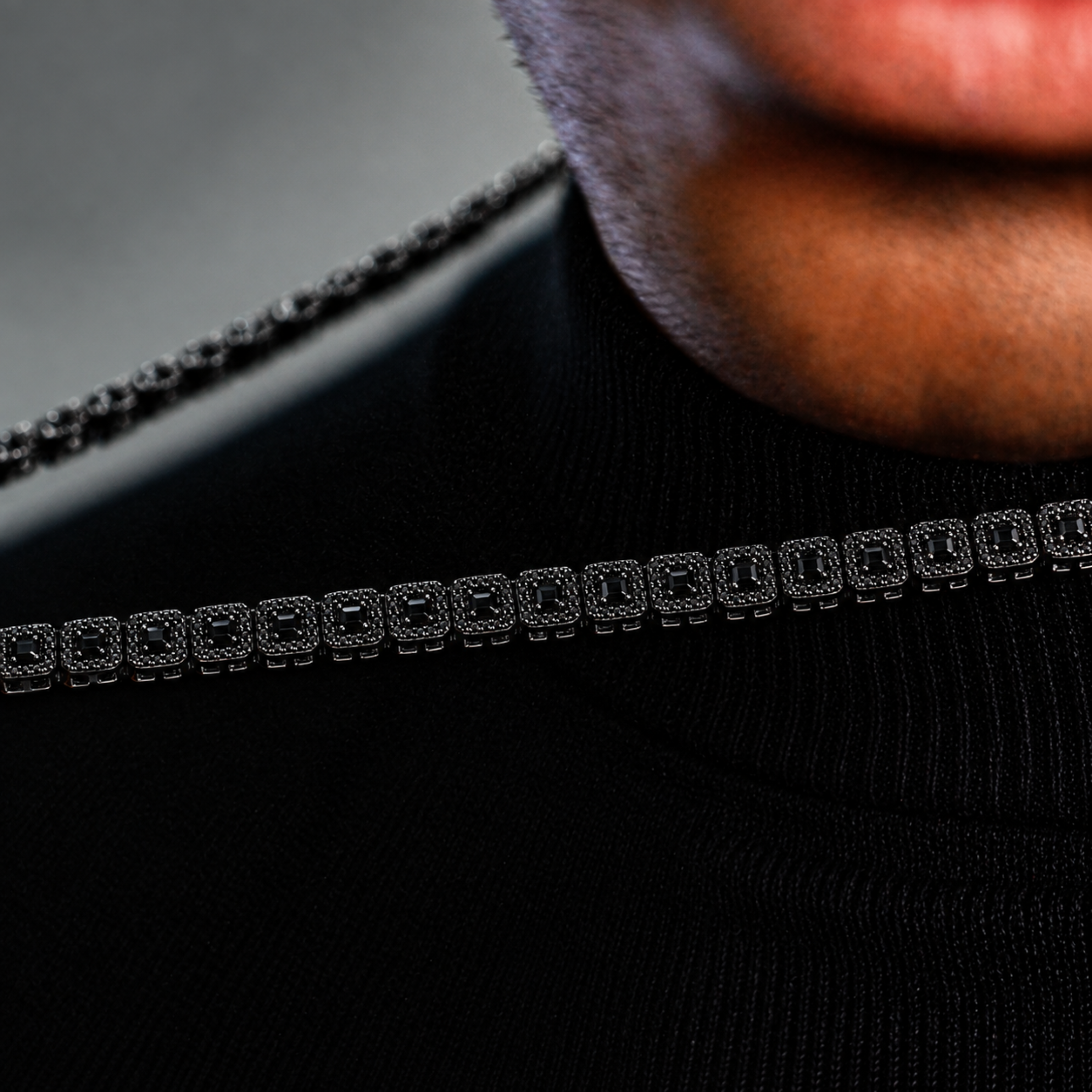 Maison Royale Noir Chain