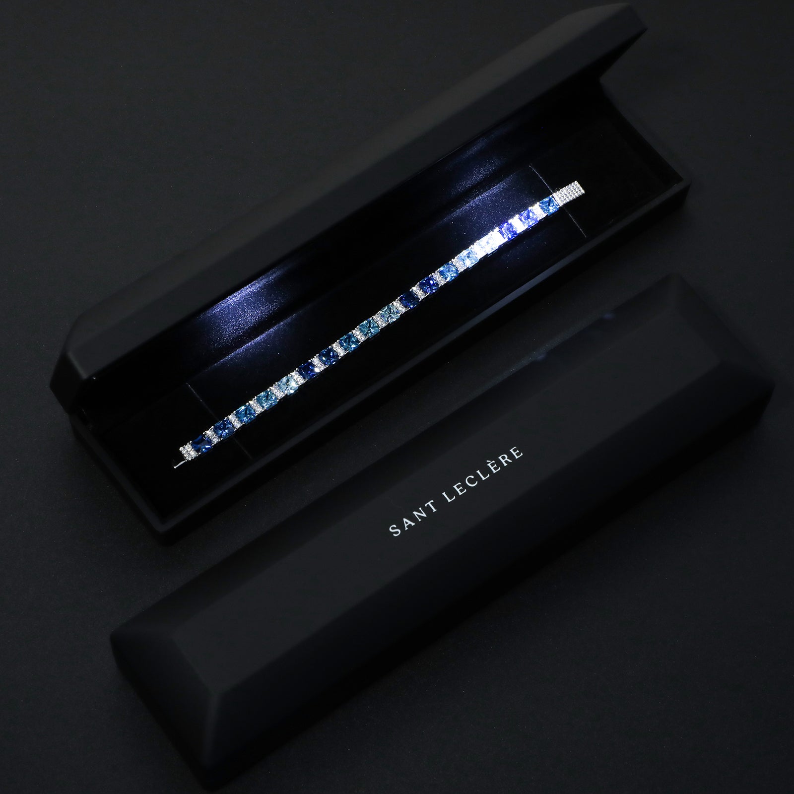 MOISSANITE OCEAN BLUE STONES BRACELET - WHITE GOLD - Sant Leclère