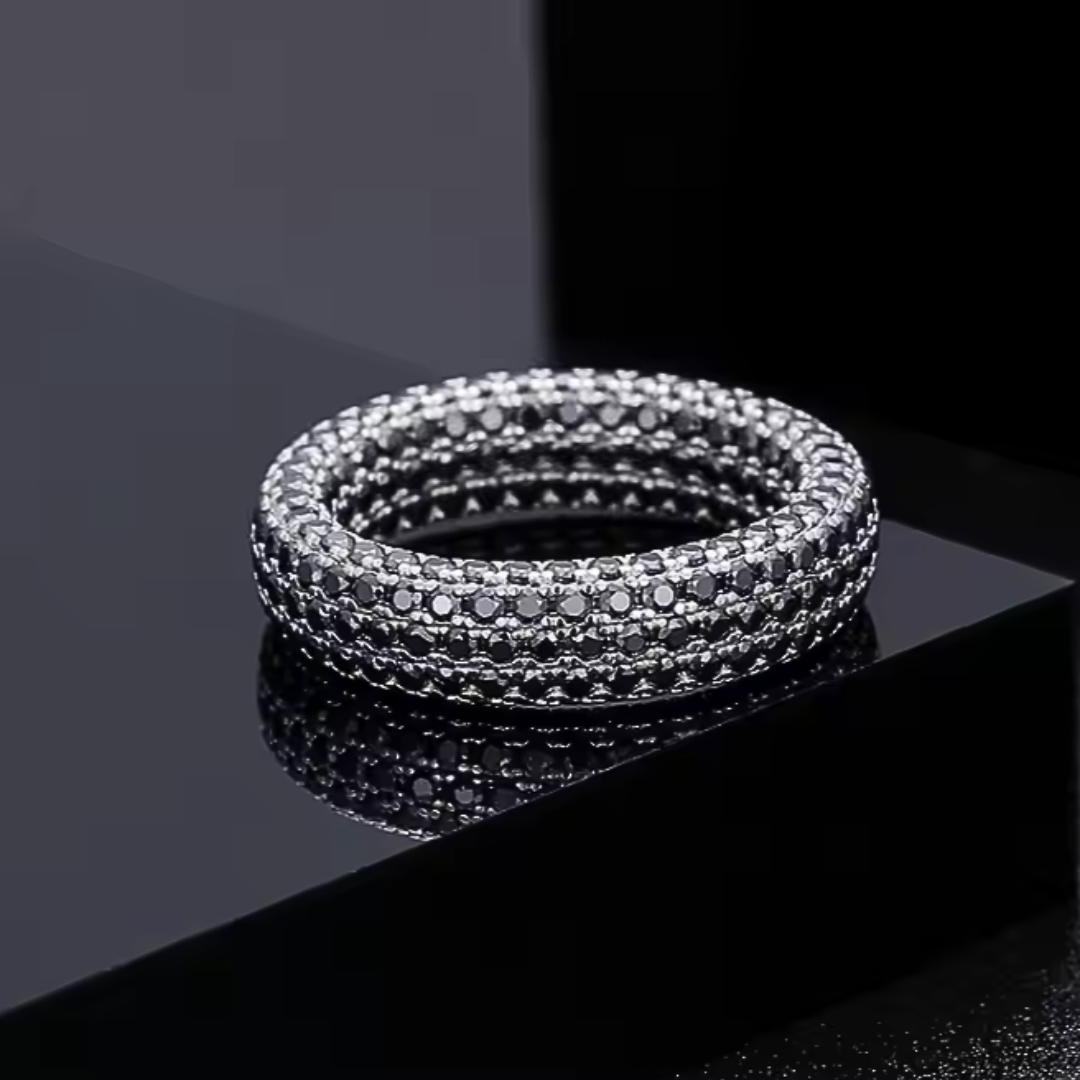 MOISSANITE ARCTIC BLACK RING