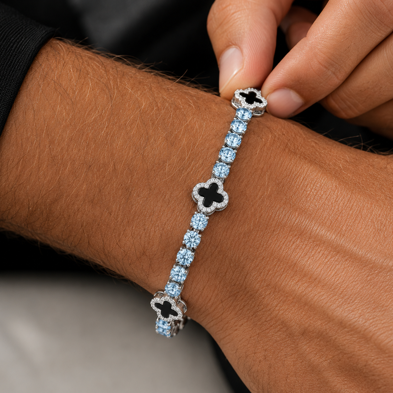 Clover Bleu Bracelet