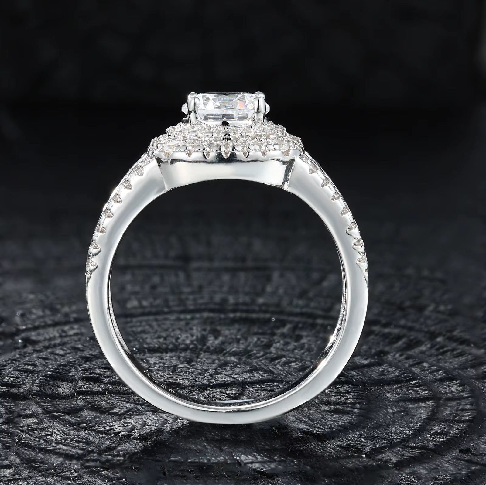La Majesté Ring