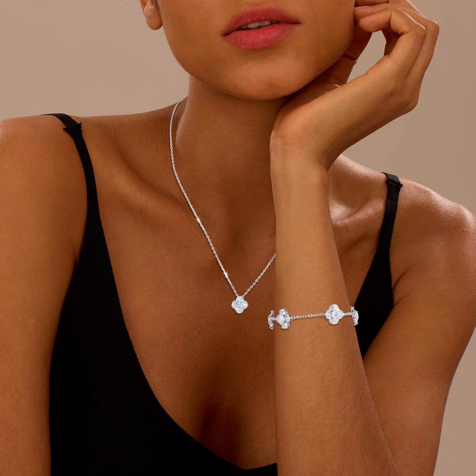 Clover Noir Suprême Fine Bracelet