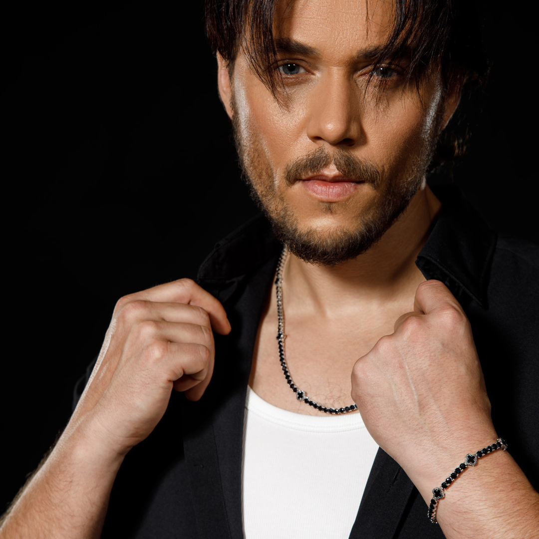 Clover Noir Bracelet