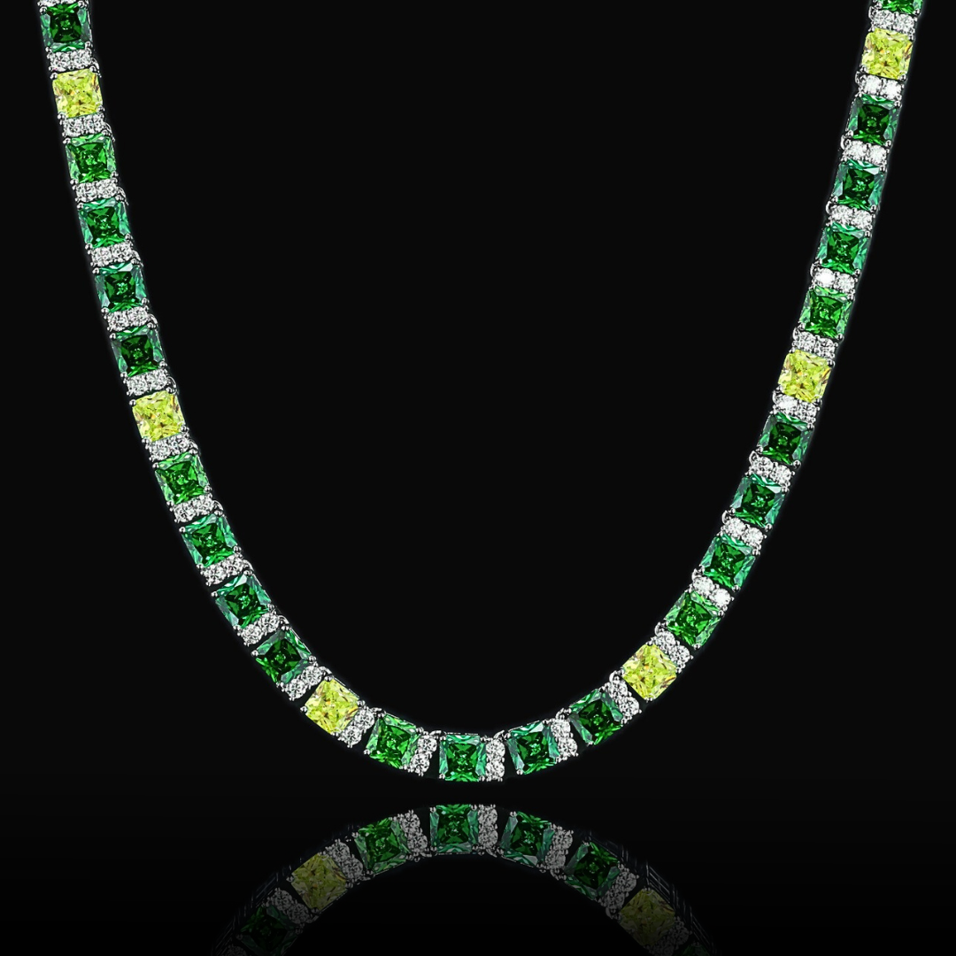 Océan Émeraude chain