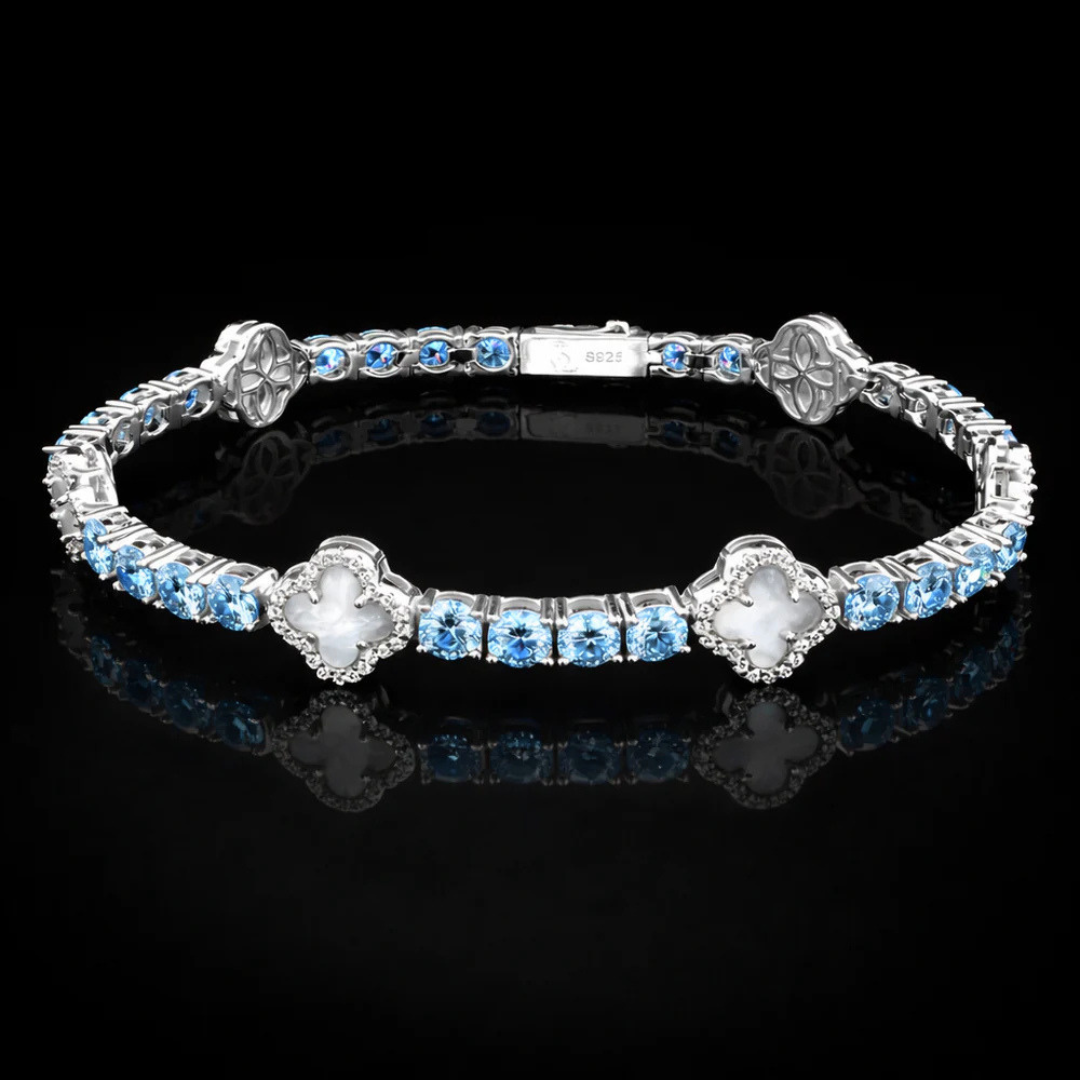 Arctic Bleu Motif Bracelet