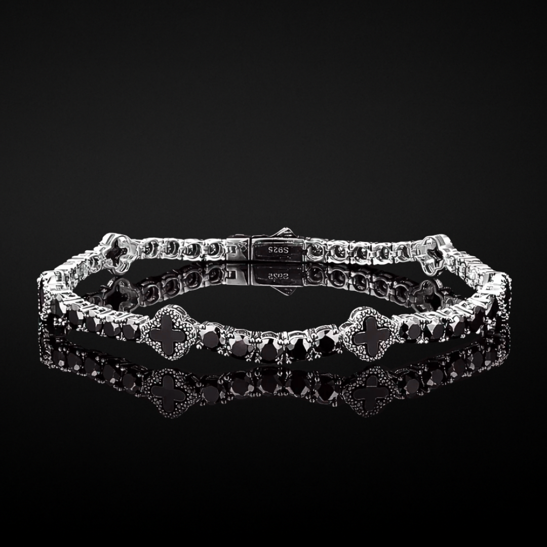 Clover Noir Bracelet