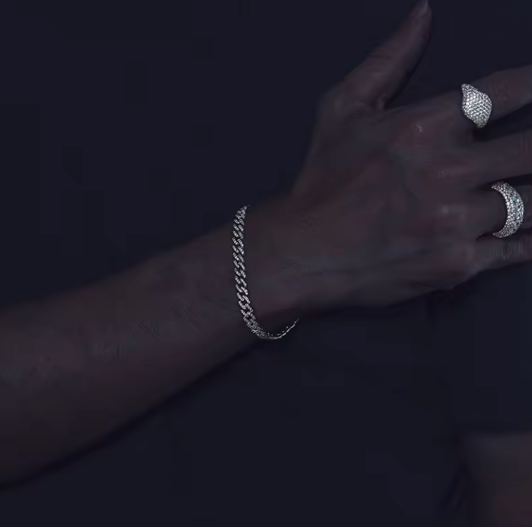 MOISSANITE CUBAN LINK BRACELET - WHITE GOLD 6MM - Sant Leclère