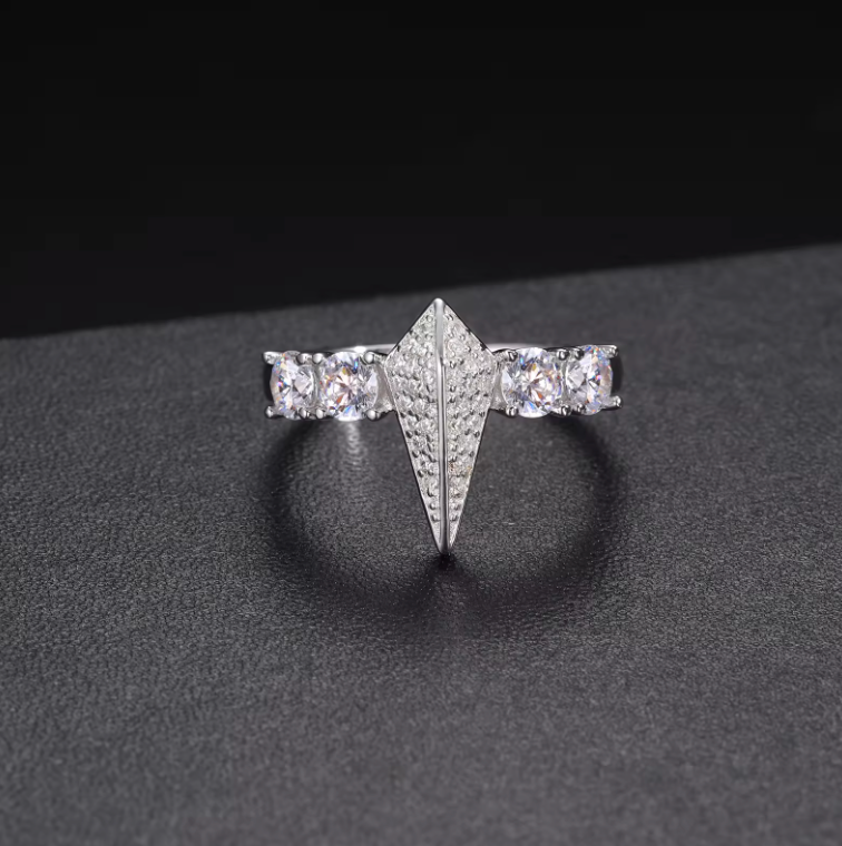 MOISSANITE PANTHER RING - WHITE GOLD - Sant Leclère