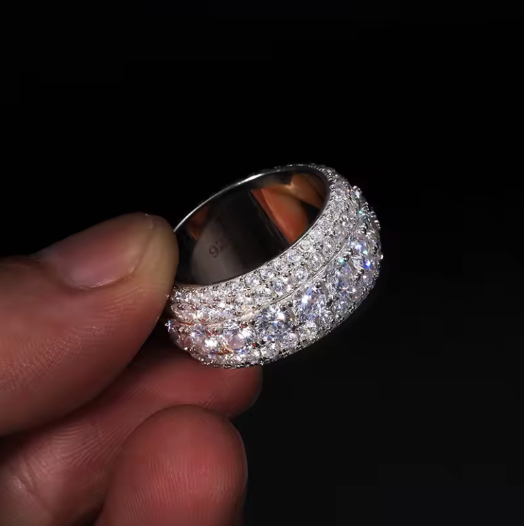 MOISSANITE PAVED ETERNITY RING - WHITE GOLD - Sant Leclère