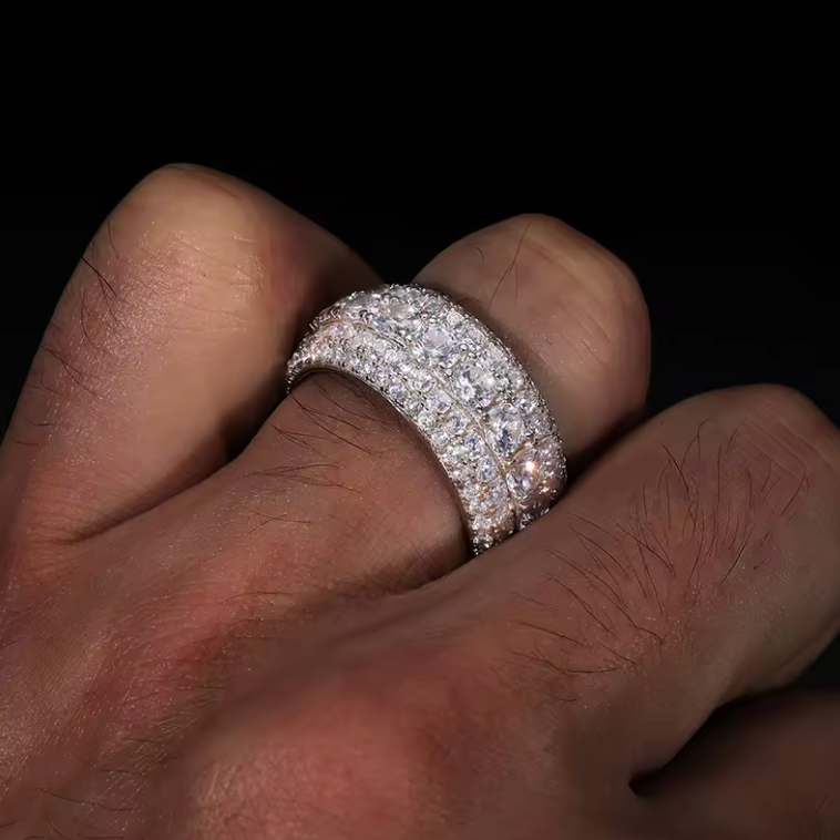 MOISSANITE PAVED ETERNITY RING - WHITE GOLD - Sant Leclère