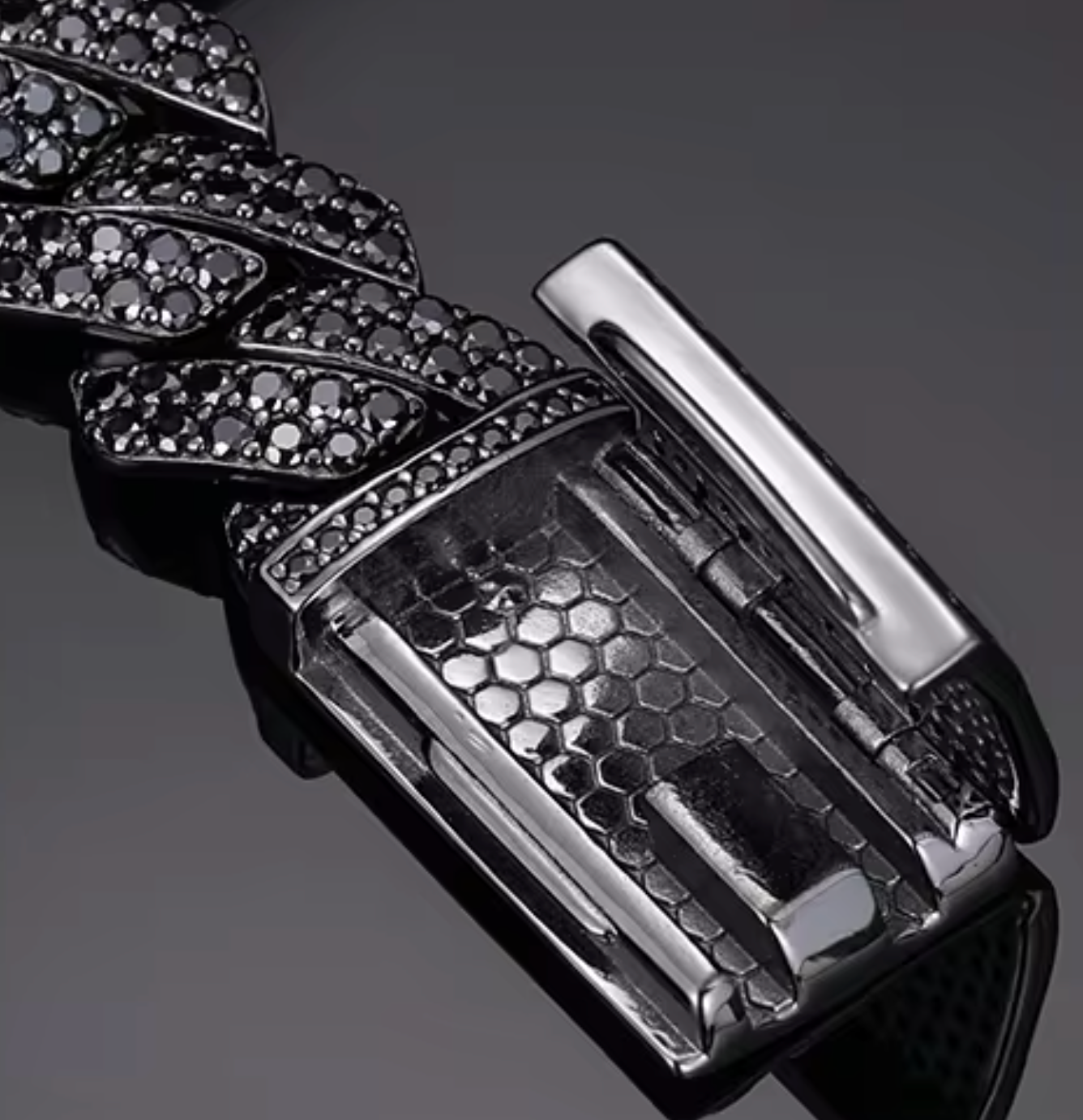 BLACK MOISSANITE DIAMOND CUBAN LINK BRACELET - Sant Leclère