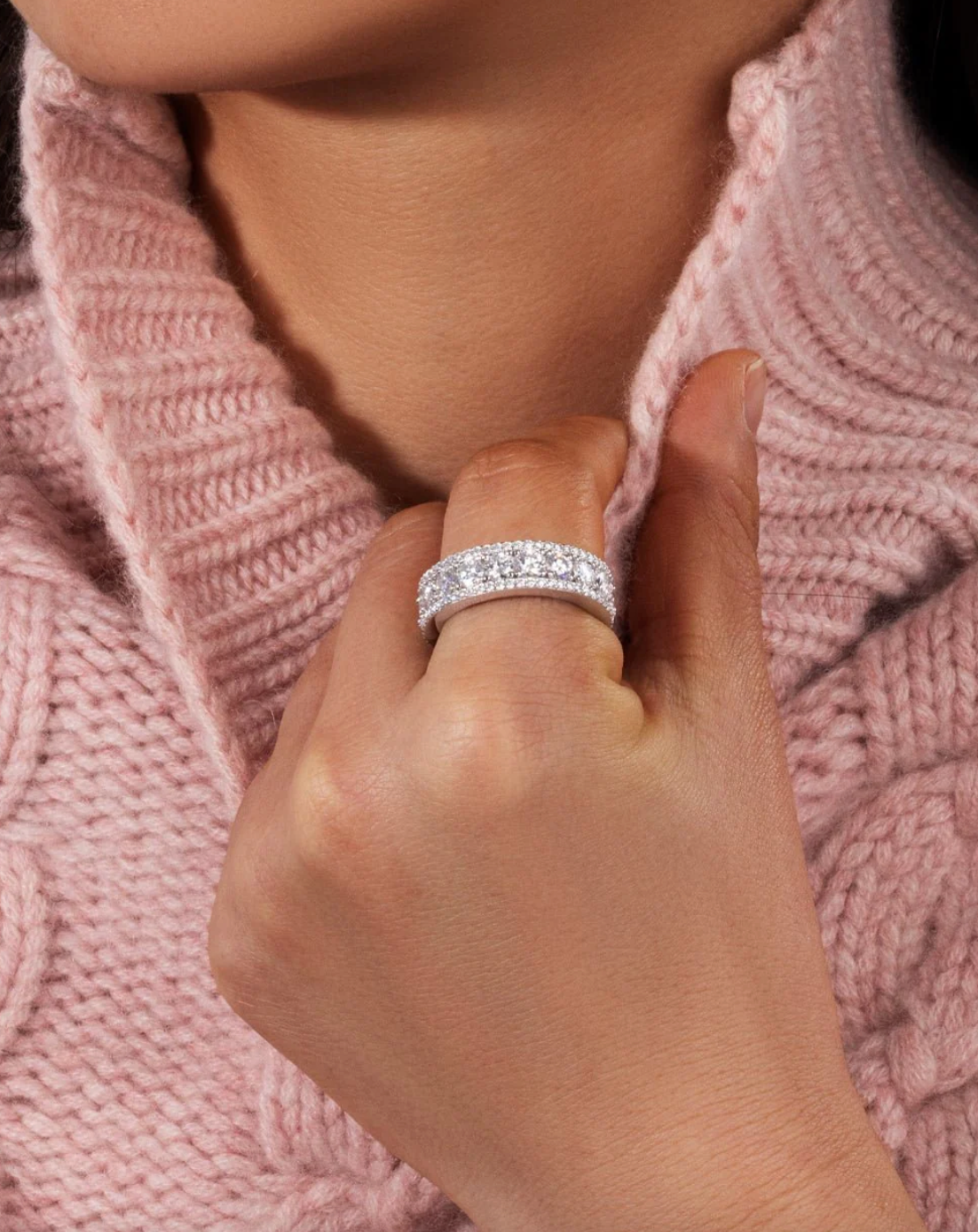 MOISSANITE ICED BAND RING - WHITE GOLD - Sant Leclère