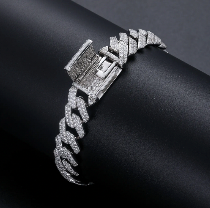 MOISSANITE PRONG CUBAN LINK - WHITE GOLD 10MM - Sant Leclère