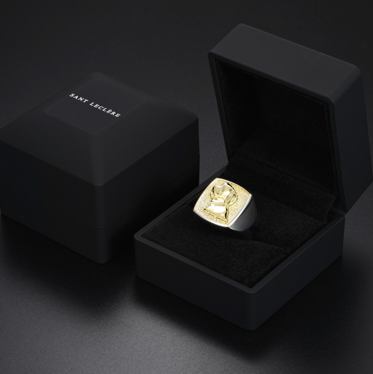 SIGNATURE CUSTOM ENGRAVE RING