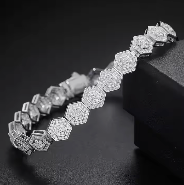 MOISSANITE HEXÈRE BRACELET
