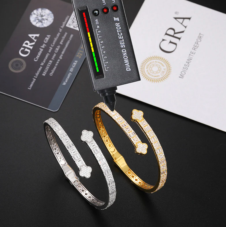 Signature Clover Bracelet