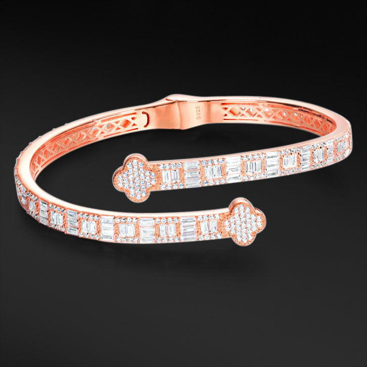 Signature Clover Bracelet