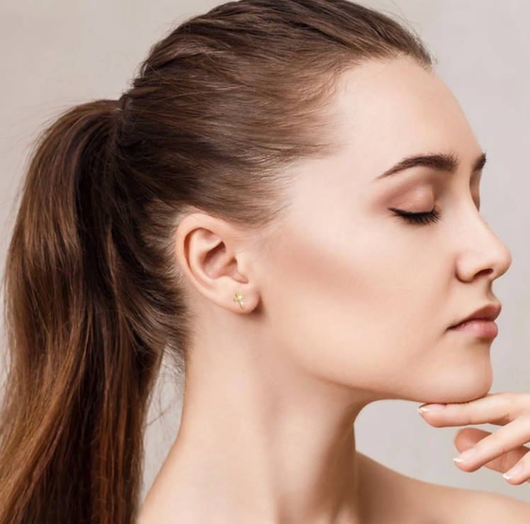 MOISSANITE SCREW BACK CROSS EARRINGS - GOLD - Sant Leclère