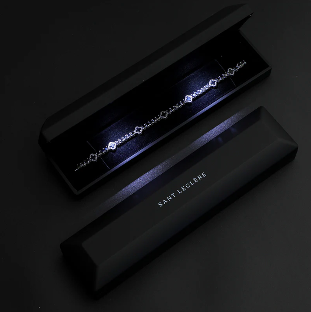 Clover Noir – Édition Black