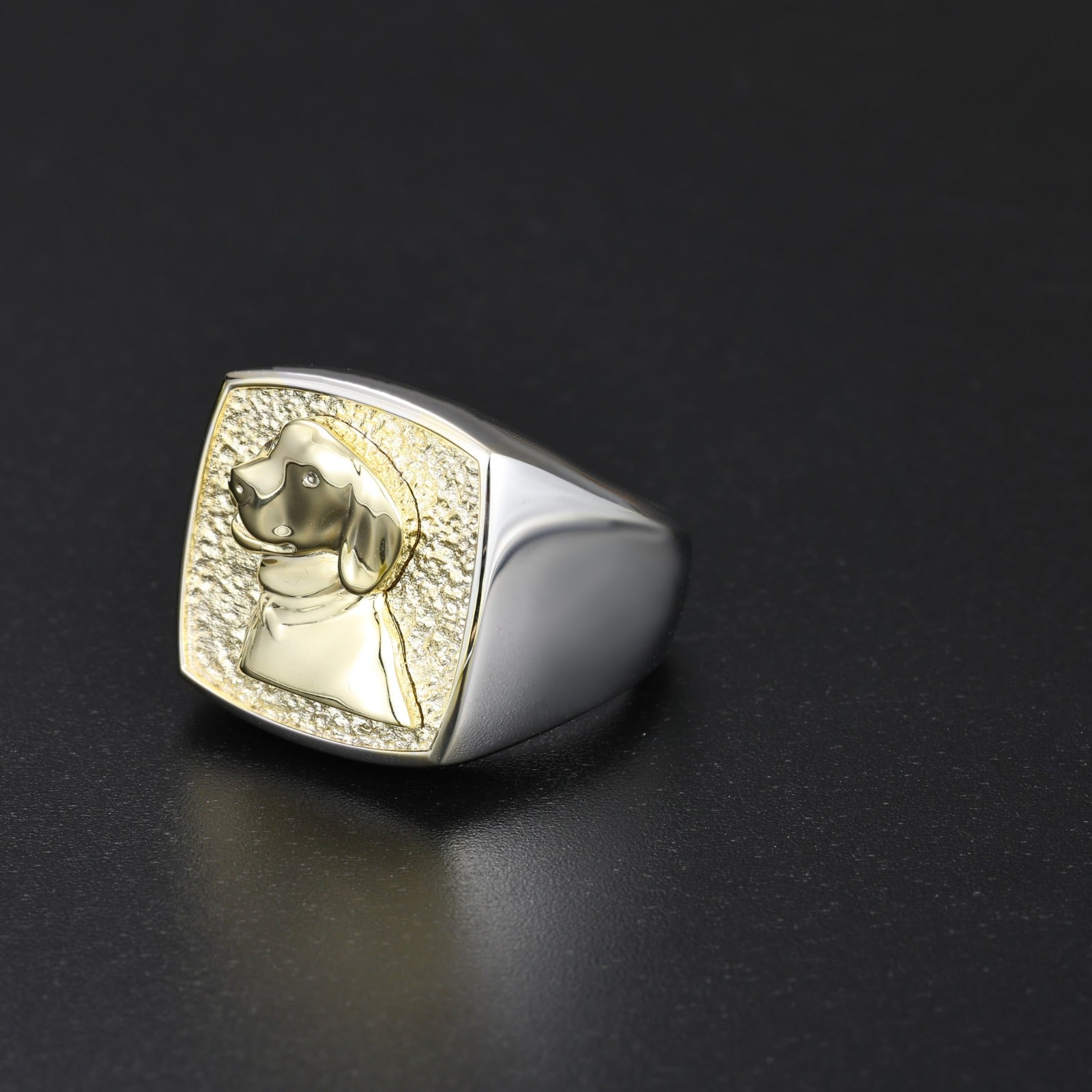 SIGNATURE CUSTOM ENGRAVE RING
