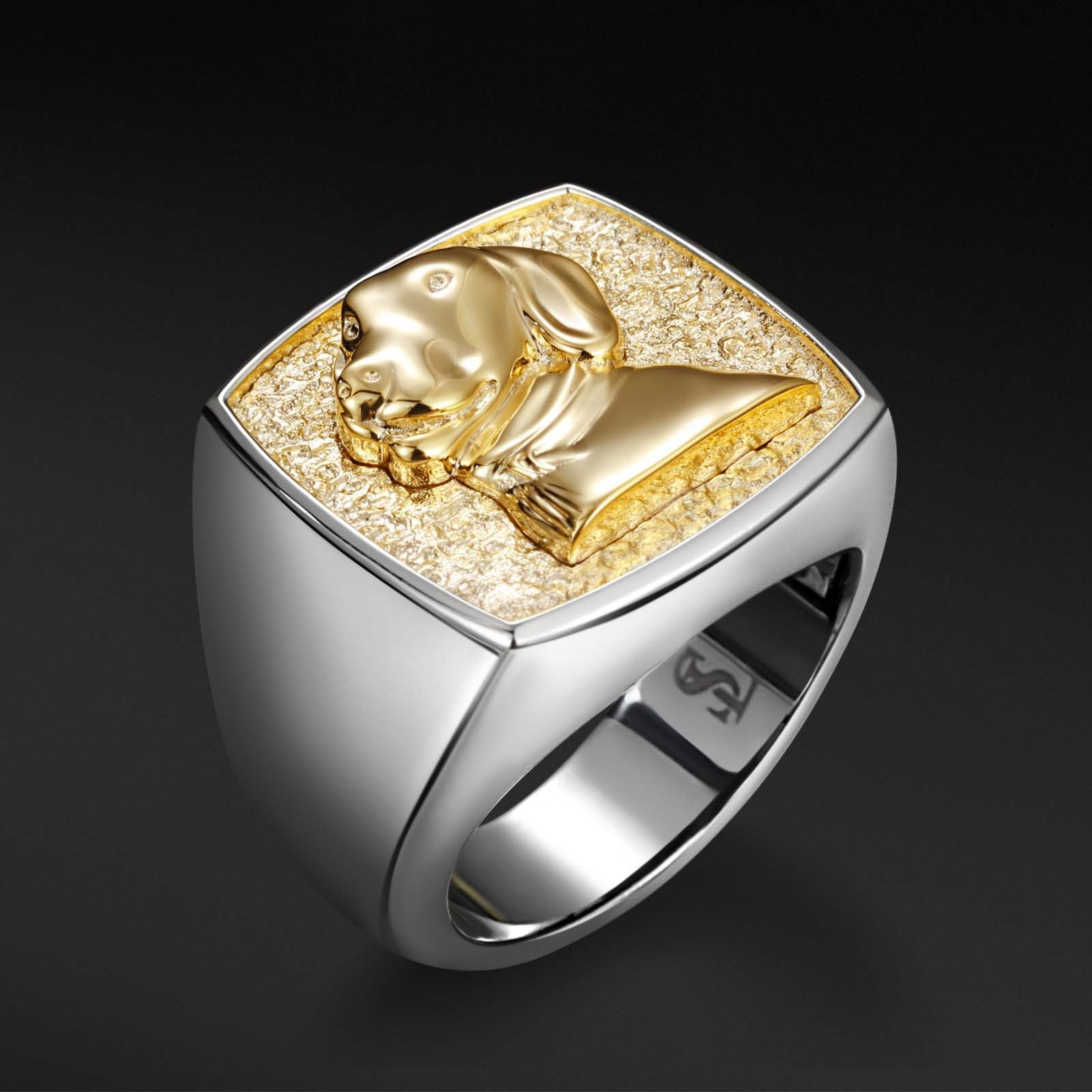 SIGNATURE CUSTOM ENGRAVE RING