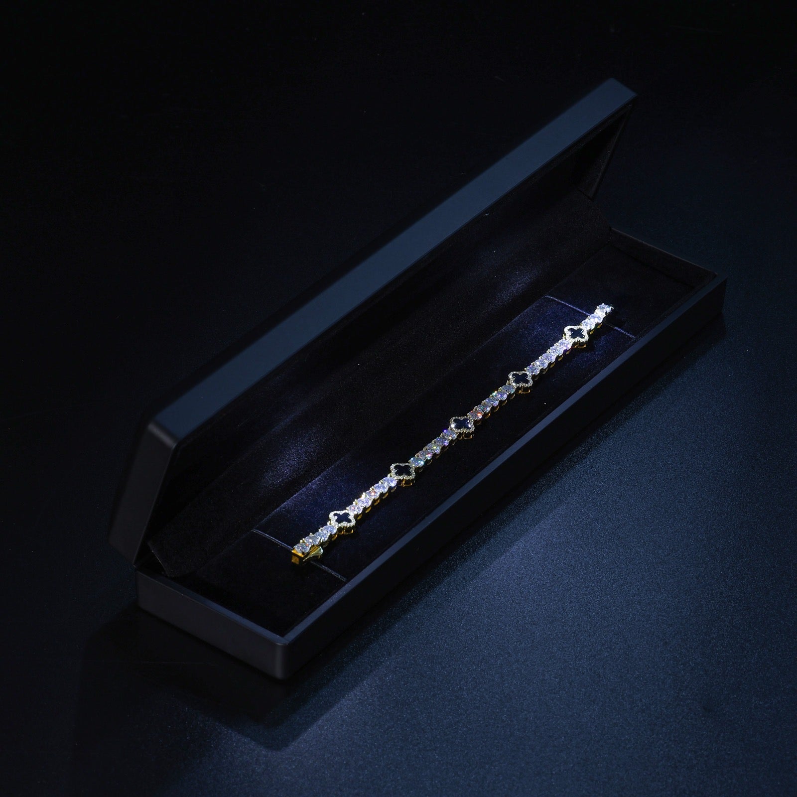 Moissanite Clover Tennis Bracelet - 18K Gold - Sant Leclère