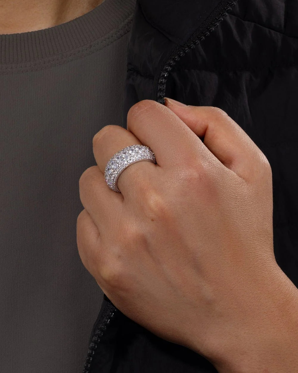 MOISSANITE PAVED ETERNITY RING - WHITE GOLD - Sant Leclère