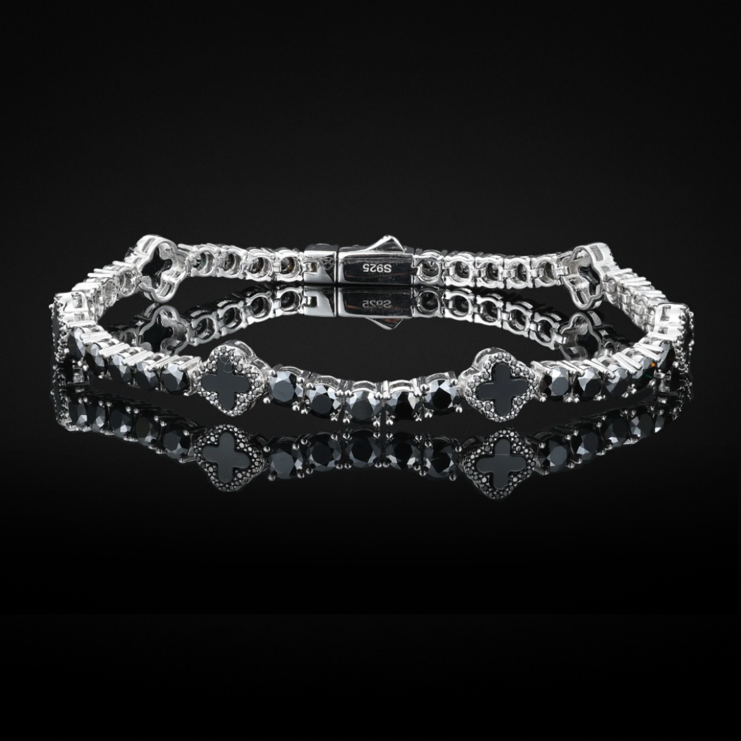 BLACK MOISSANITE CLOVER BRACELET