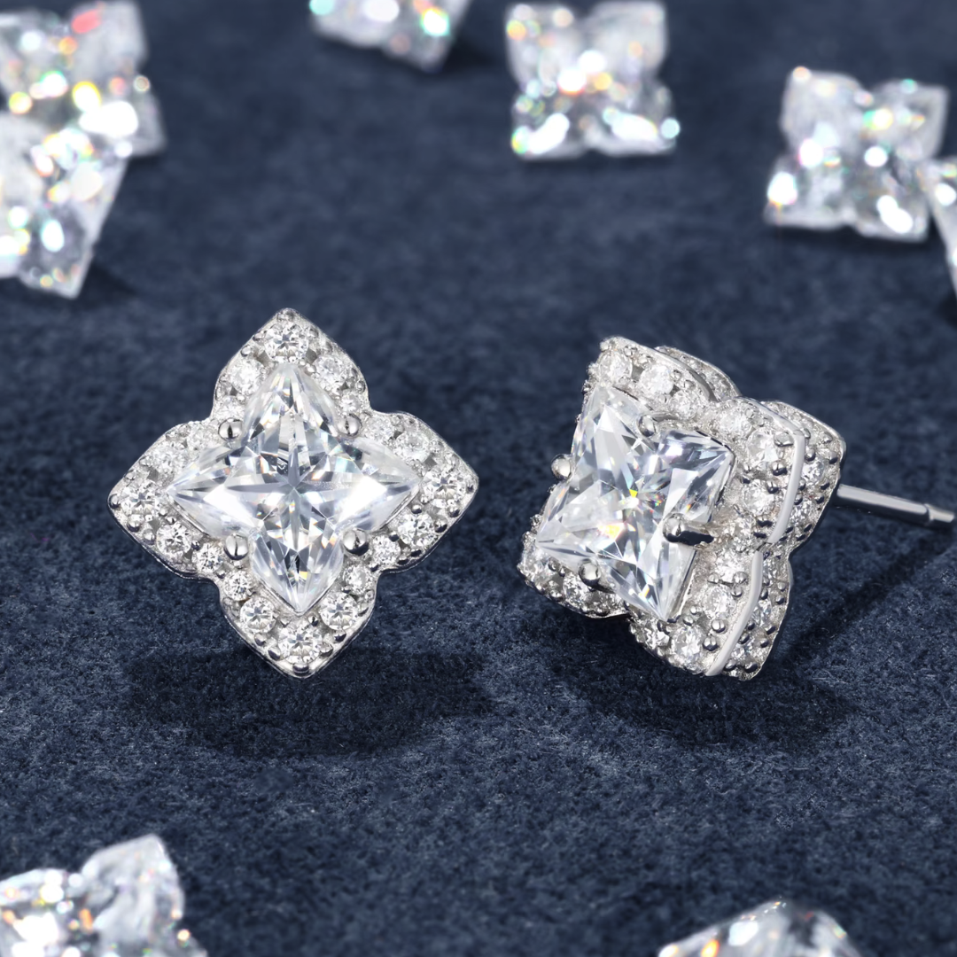 Fleur de Majesté Earrings