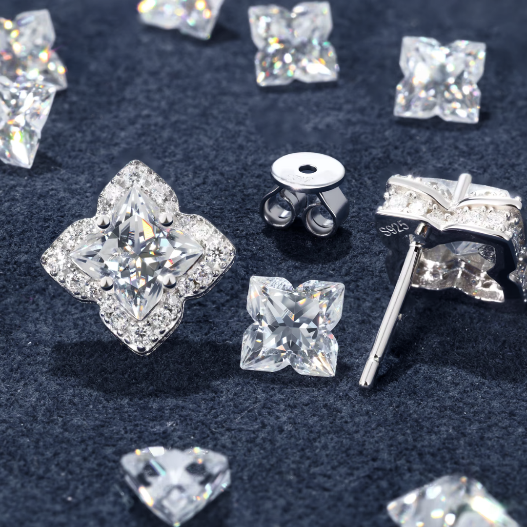 Fleur de Majesté Earrings