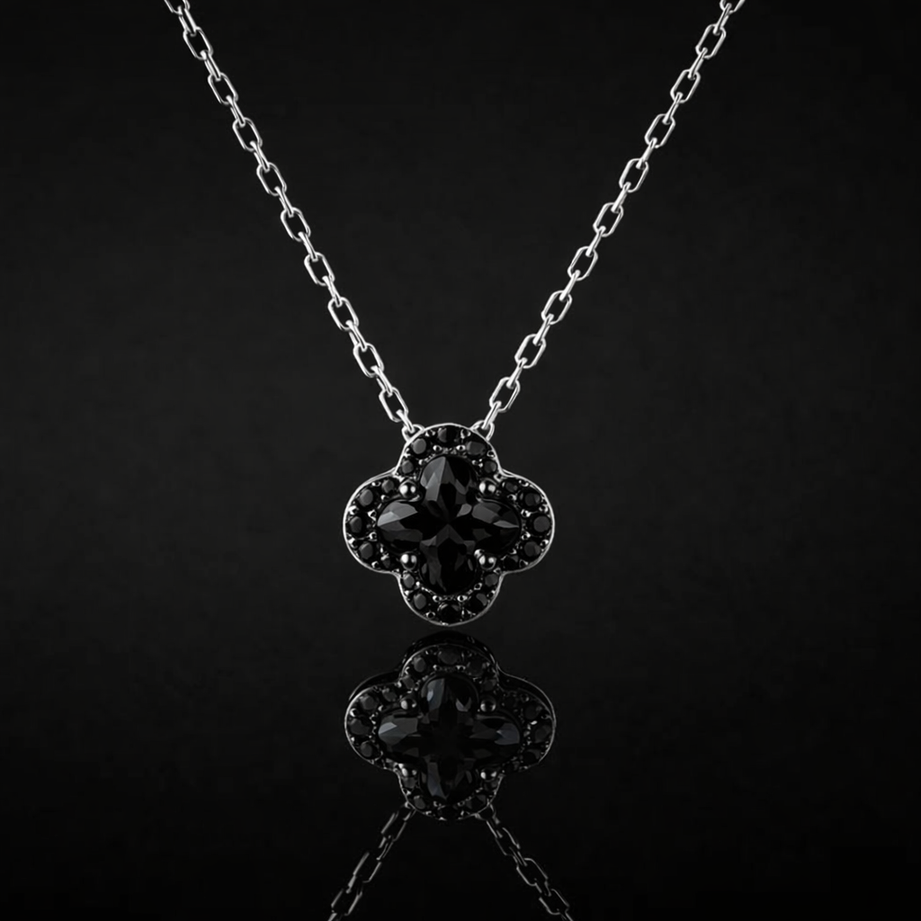 Maison Clover Noir Suprême Chaîne