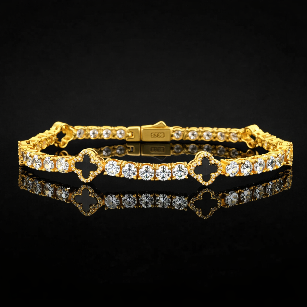 Maison Clover Gold Bracelet