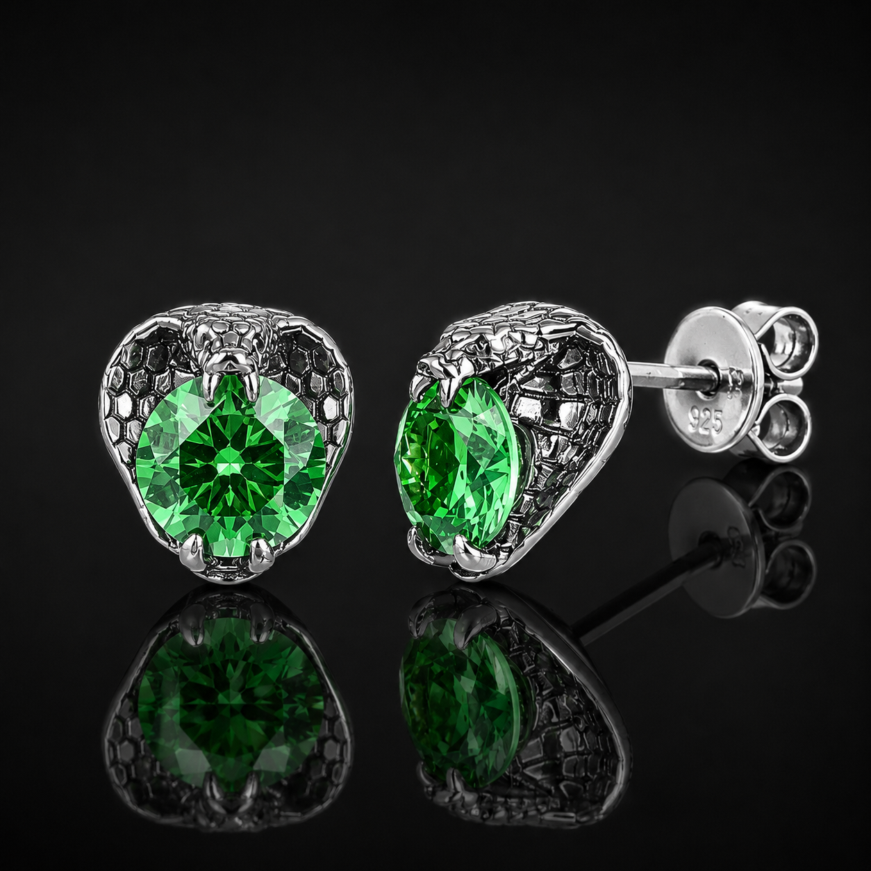 Cobra Noir Studs