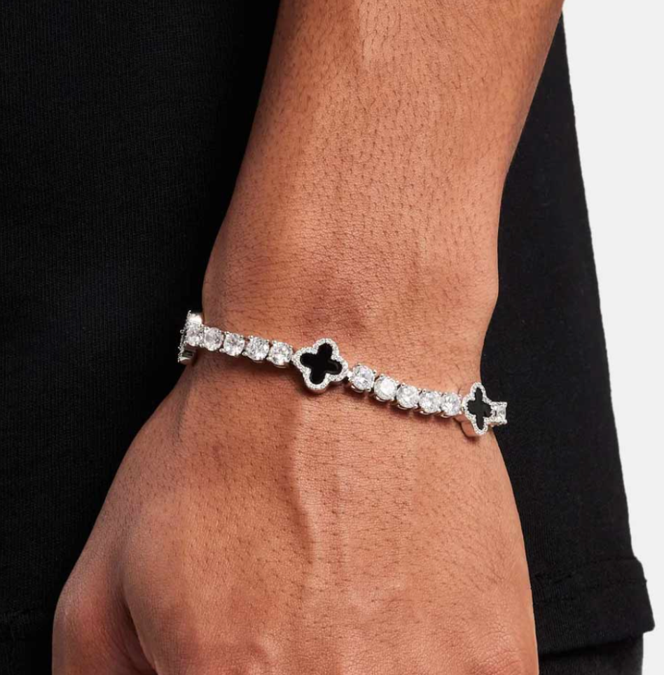 MOISSANITE BLACK CLOVER TENNIS BRACELET - WHITE GOLD