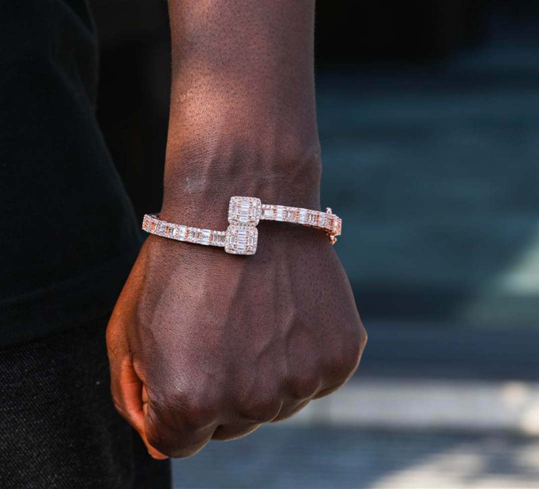 ICED BAGUETTE BRACELET - ROSE GOLD