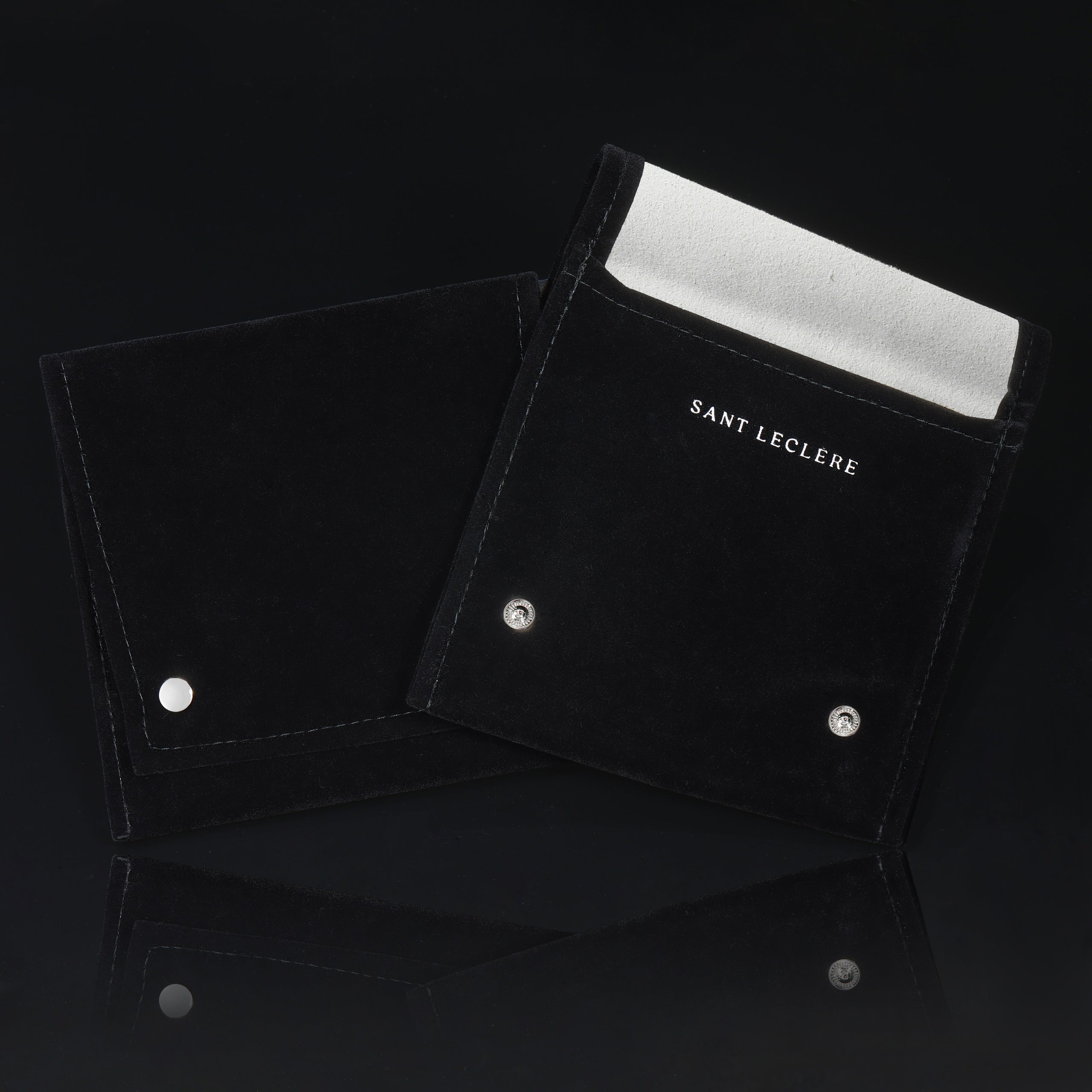 Maison Clover Noir Suprême Bracelet